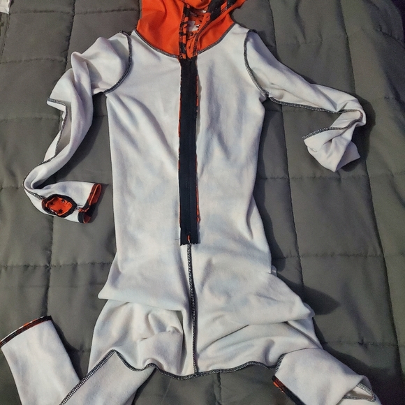 Blackmilk Trick or Treat snugglesuit - Picture 6 of 9
